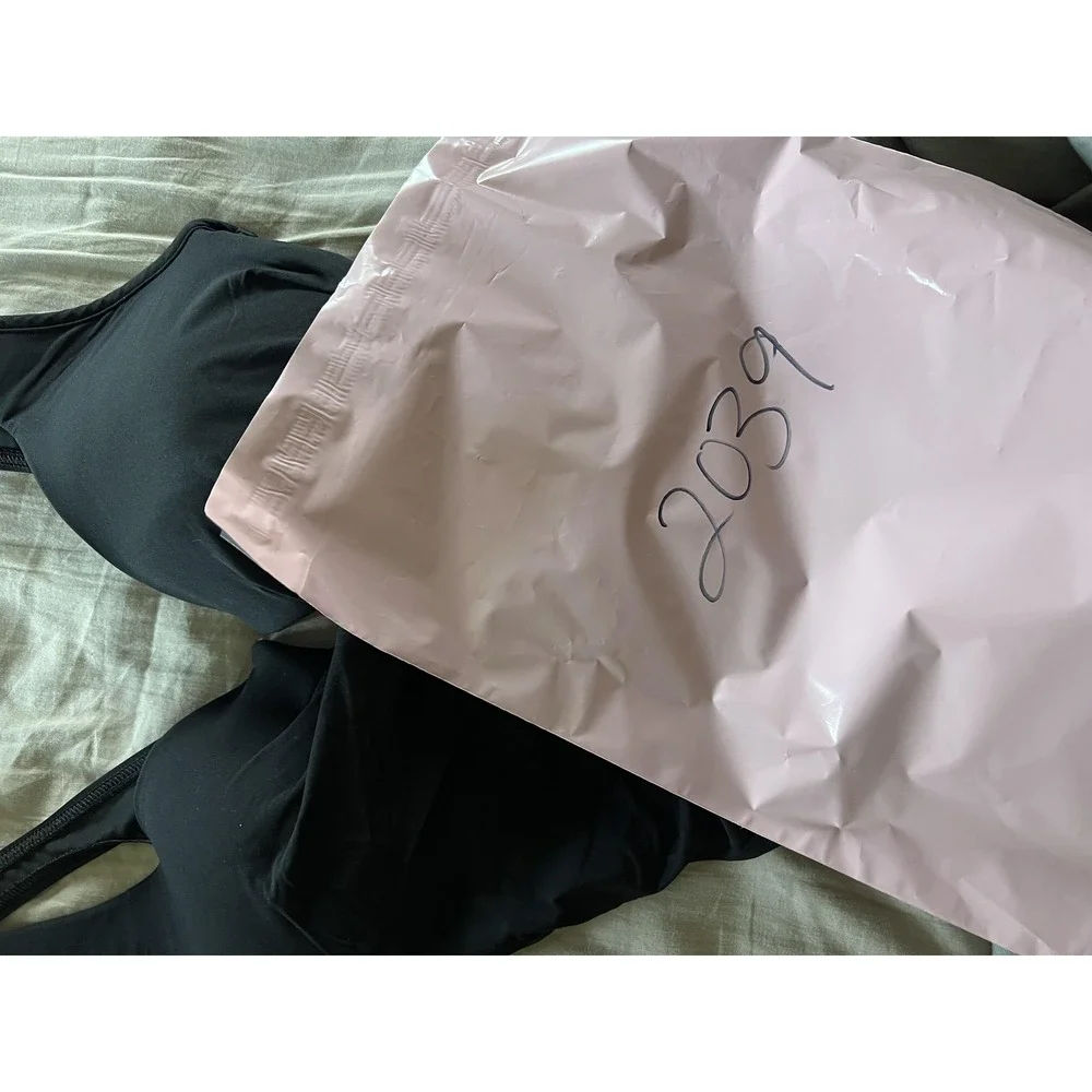 Miraclesuit Swimsuit Womens see Photos for Dims. 1 Pc Underwire Ruched Shaping